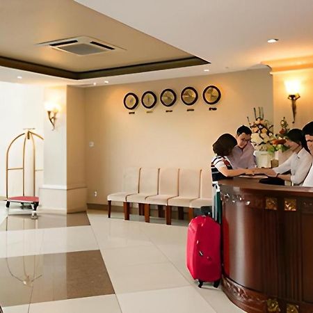 RedDoorz Premium White Lion Hotel Ho Chi Minh Zewnętrze zdjęcie