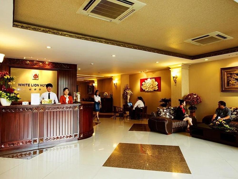RedDoorz Premium White Lion Hotel Ho Chi Minh Zewnętrze zdjęcie