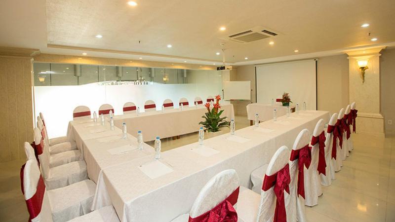 RedDoorz Premium White Lion Hotel Ho Chi Minh Zewnętrze zdjęcie