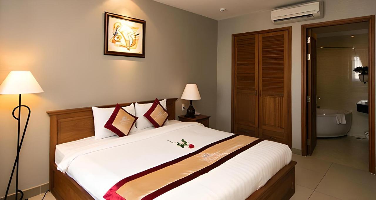 RedDoorz Premium White Lion Hotel Ho Chi Minh Zewnętrze zdjęcie