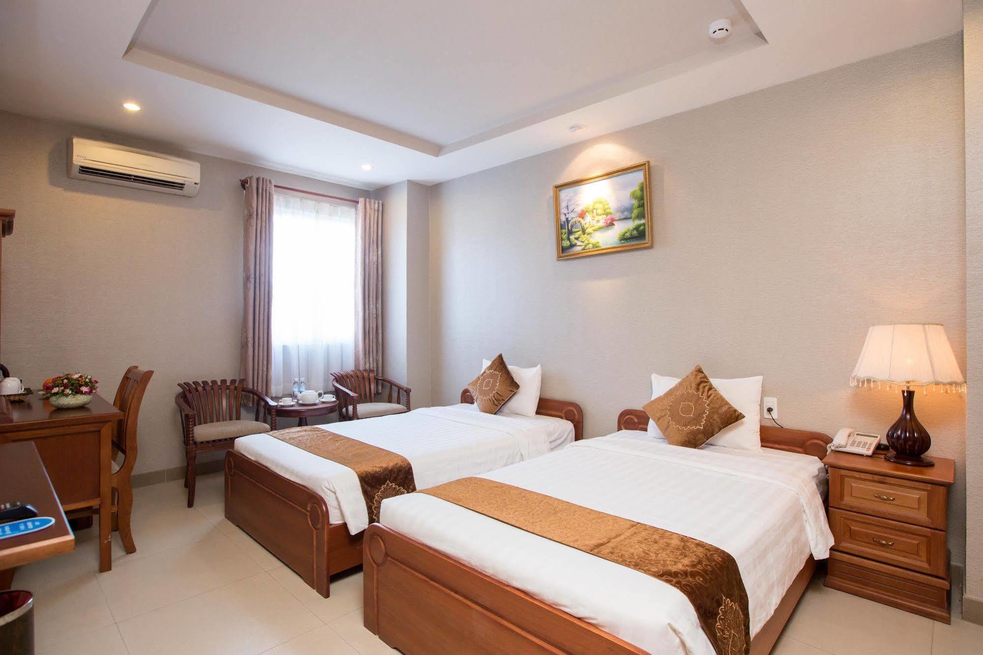 RedDoorz Premium White Lion Hotel Ho Chi Minh Zewnętrze zdjęcie